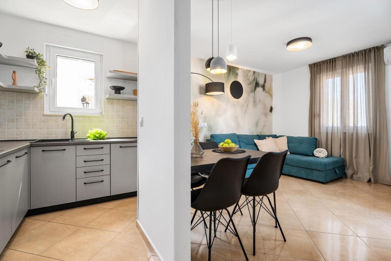 Villa Lux Promajna Kültér fotó