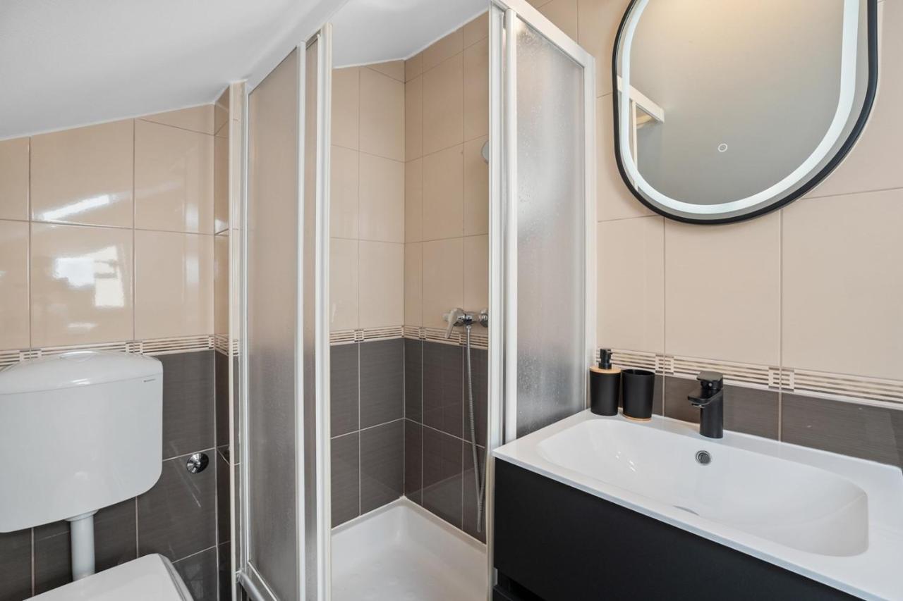Villa Lux Promajna Kültér fotó